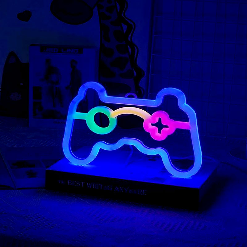 Luci al neon per giocatori, la - Retro Gaming Projector recensione e prezzo