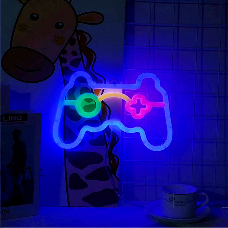 Luci al neon per giocatori, la - Retro Gaming Projector recensione e prezzo