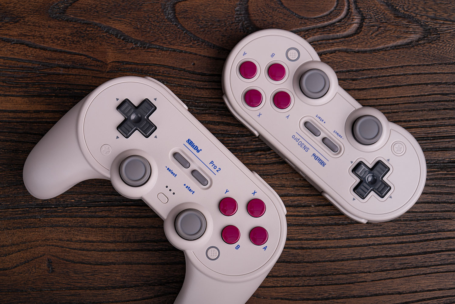 8bitdo Pro2 Controller di gioc - Nes Controller Usb recensione e prezzo